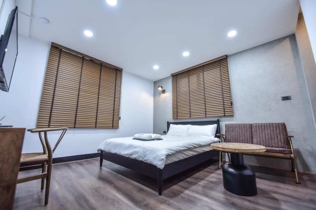 Eryang Homestay Tainan Eksteriør billede